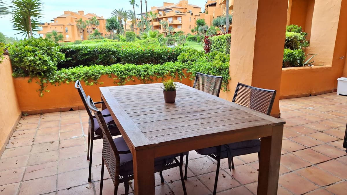 Ground Floor Apartment in La Duquesa — photo 10 of 10