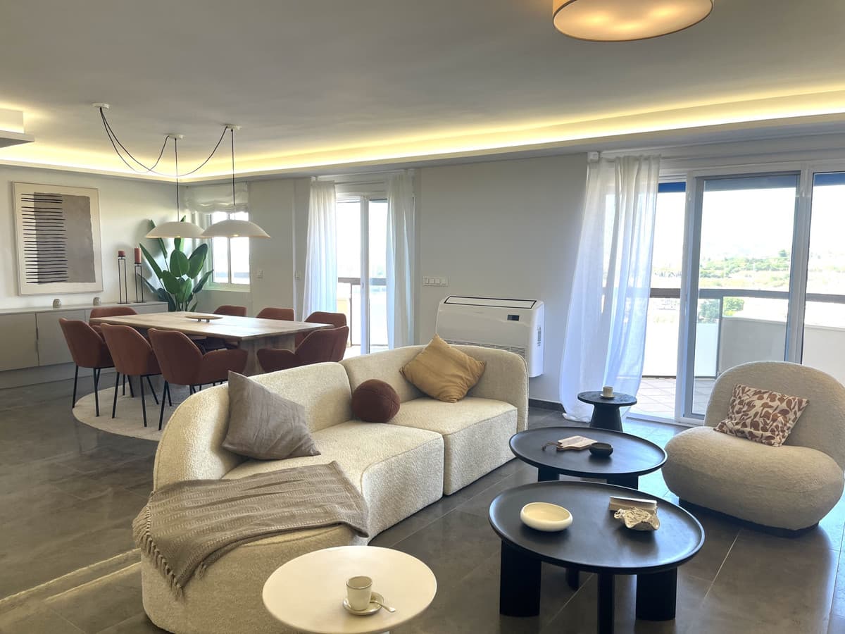 Middle Floor Apartment in Los Pacos — photo 1 of 10