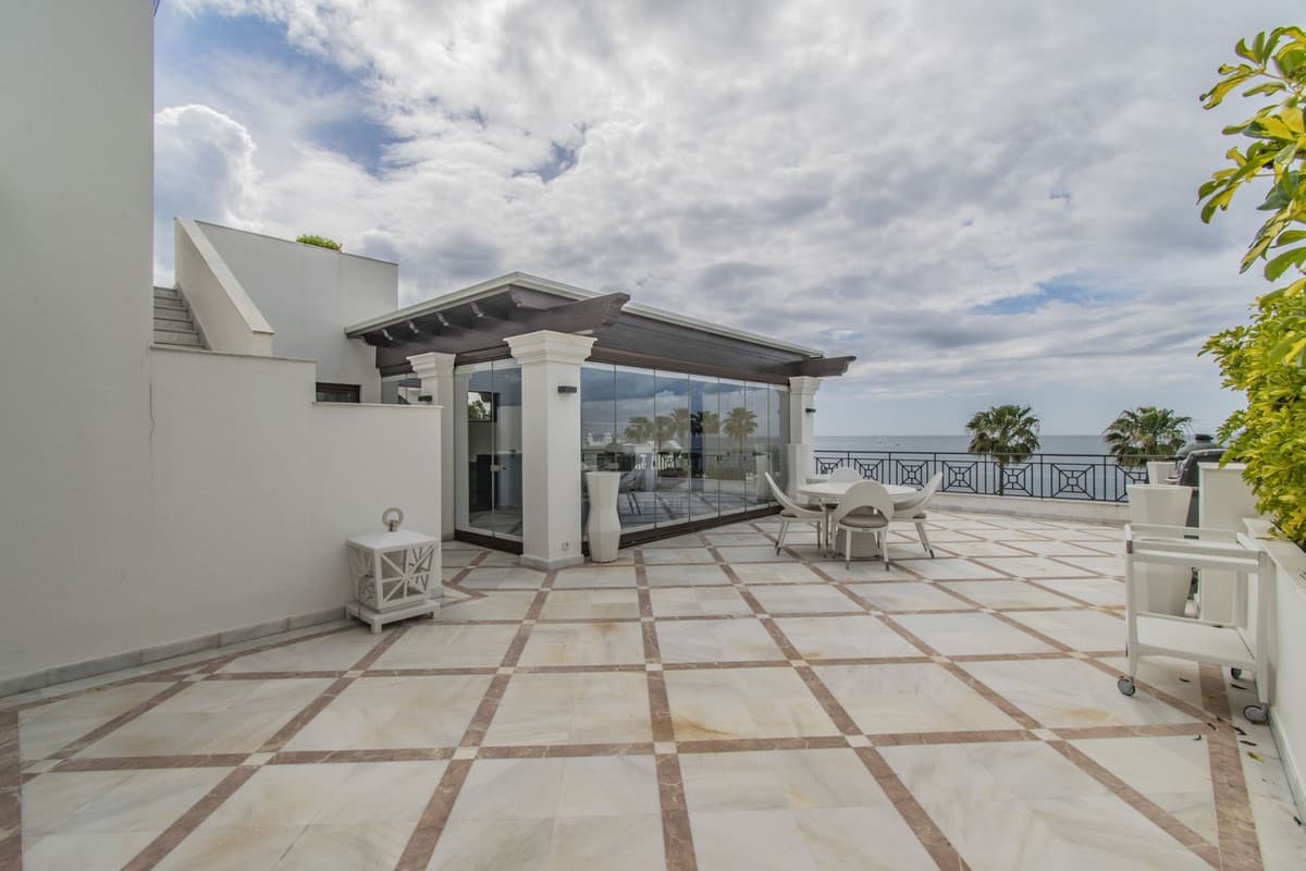 Penthouse in Estepona — photo 4 of 10