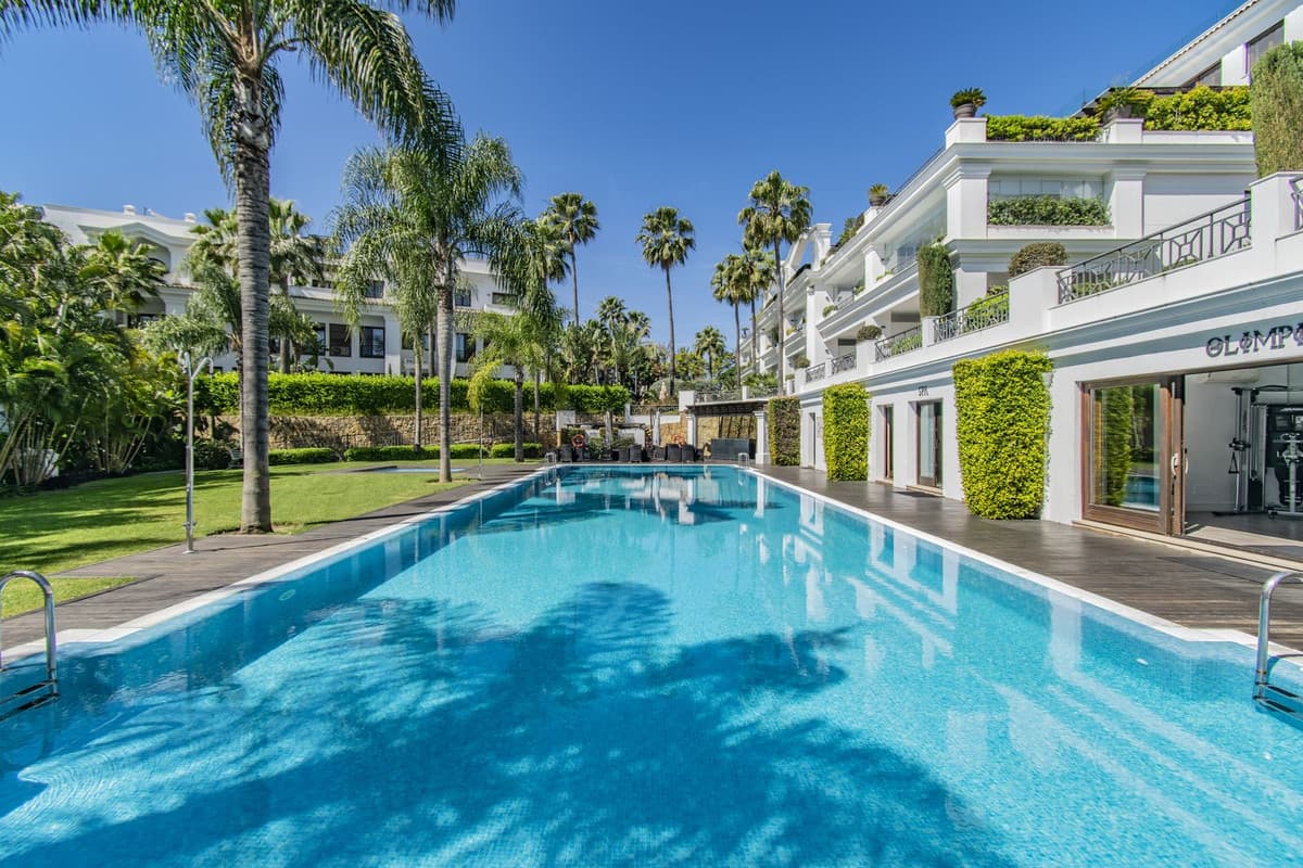 Penthouse in Estepona — photo 8 of 10