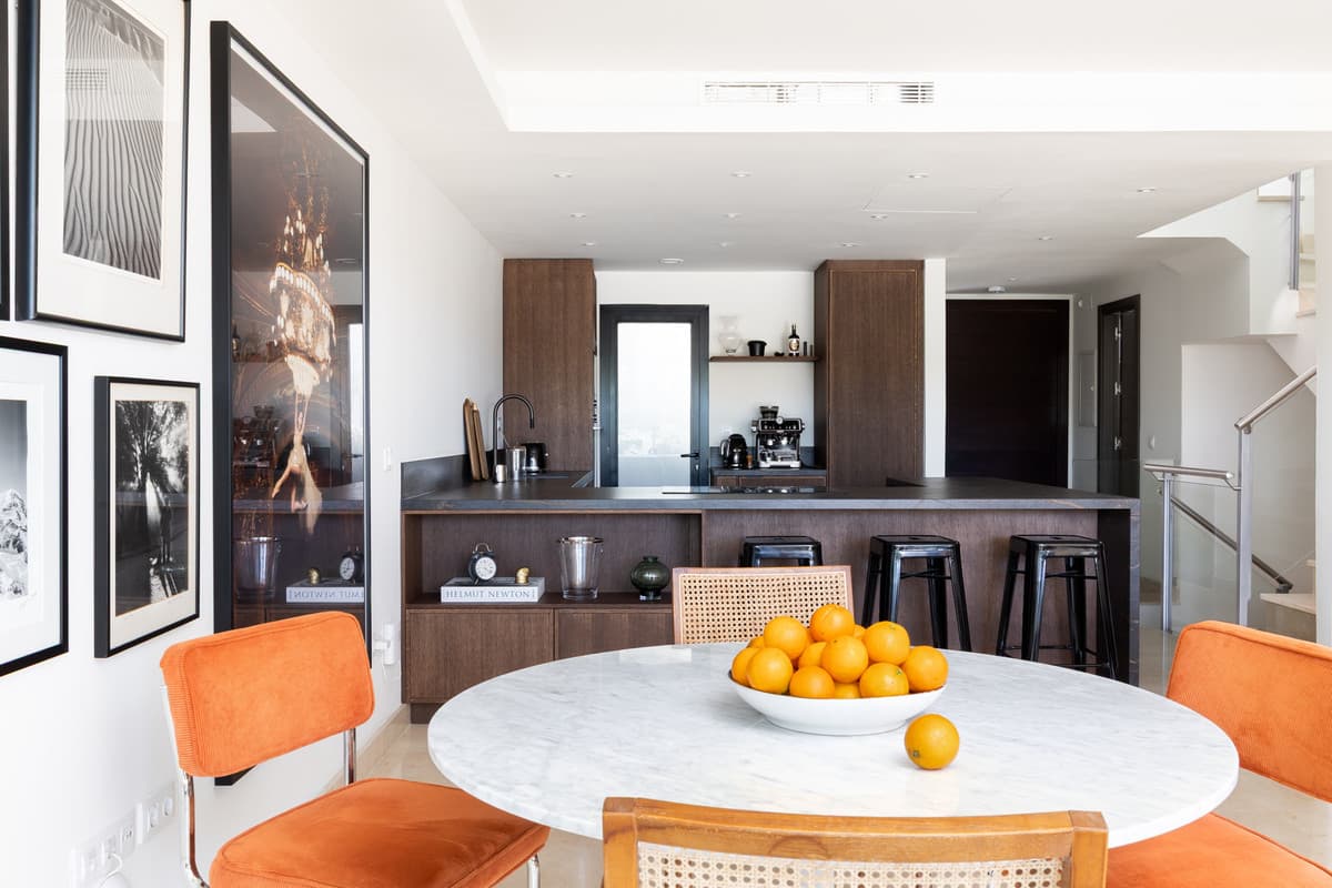 Townhouse in The Golden Mile — photo 2 of 10