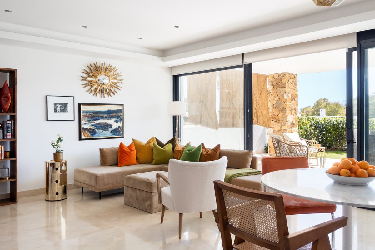 Townhouse in The Golden Mile — photo 4 of 10
