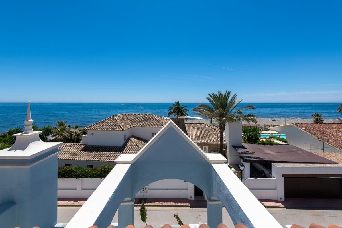 Detached Villa in Puerto Banús — photo 4 of 10