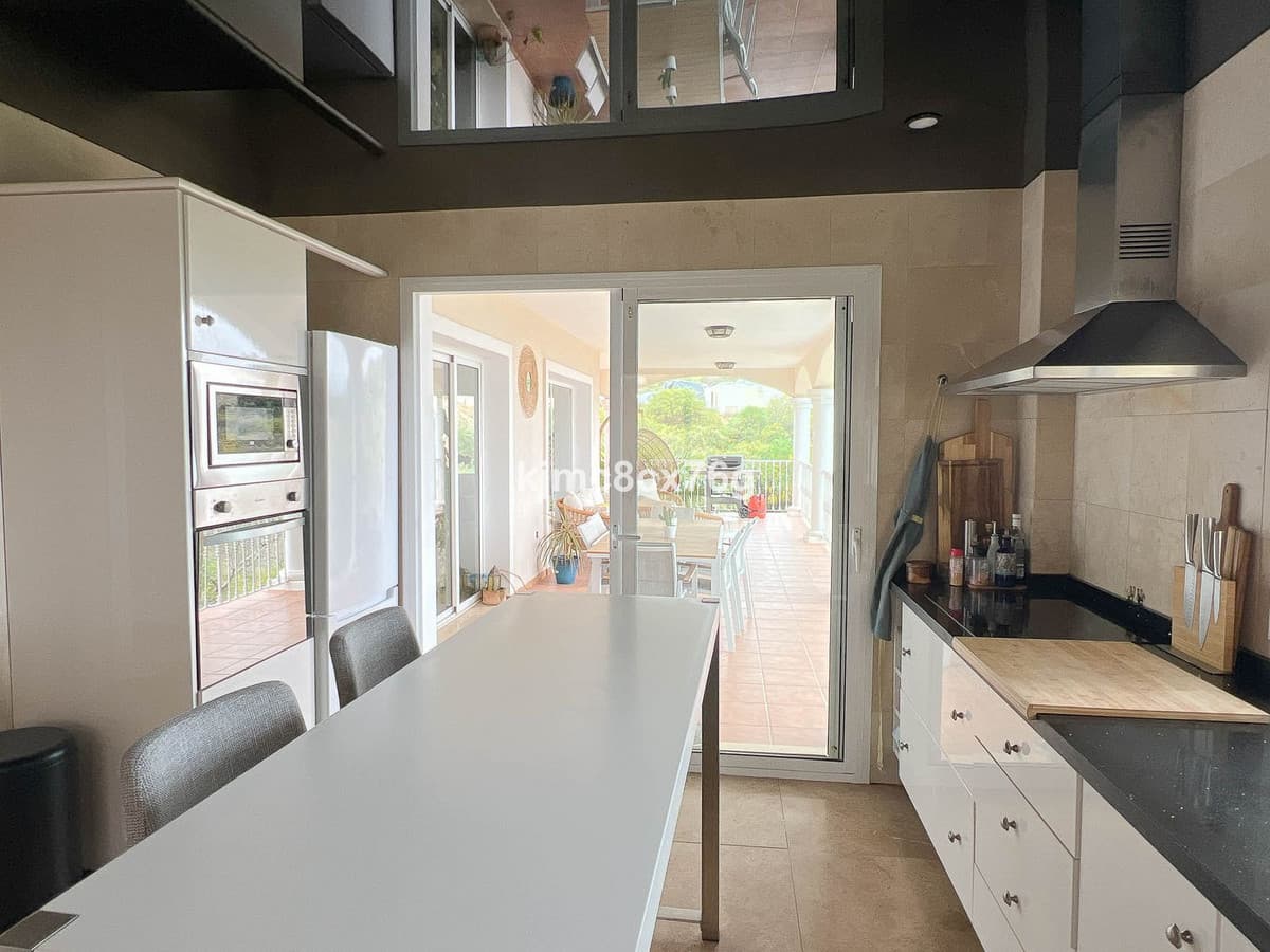 Detached Villa in Riviera del Sol — photo 9 of 10