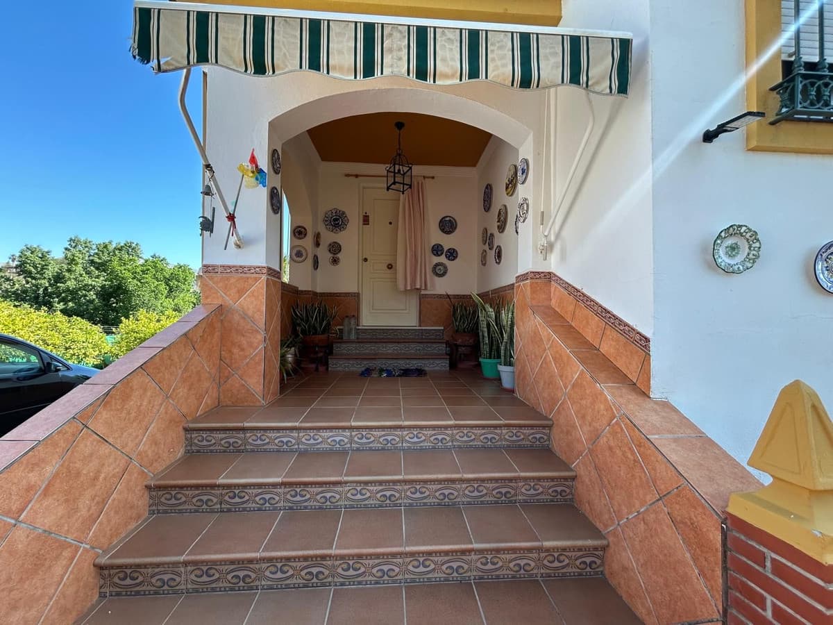 Detached Villa in Alora — photo 1 of 10
