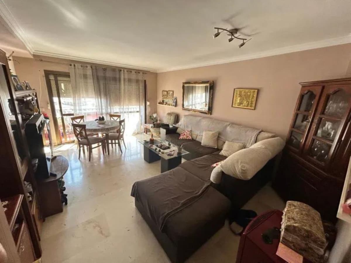 Top Floor Apartment in Estepona — photo 1 of 10