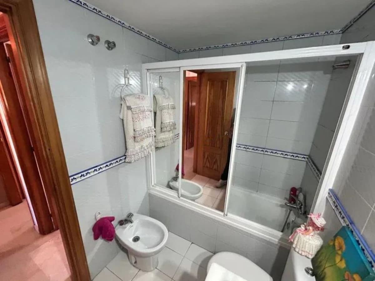 Top Floor Apartment in Estepona — photo 8 of 10