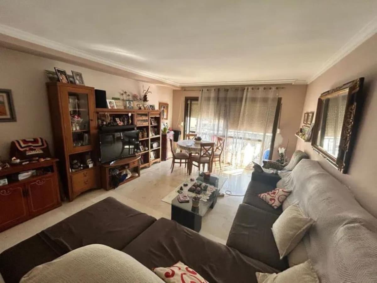 Top Floor Apartment in Estepona — photo 10 of 10
