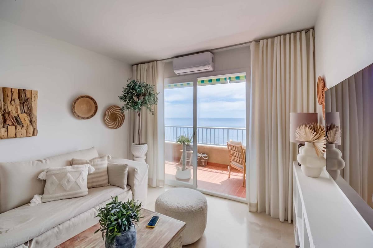 Top Floor Apartment in Fuengirola — photo 2 of 10