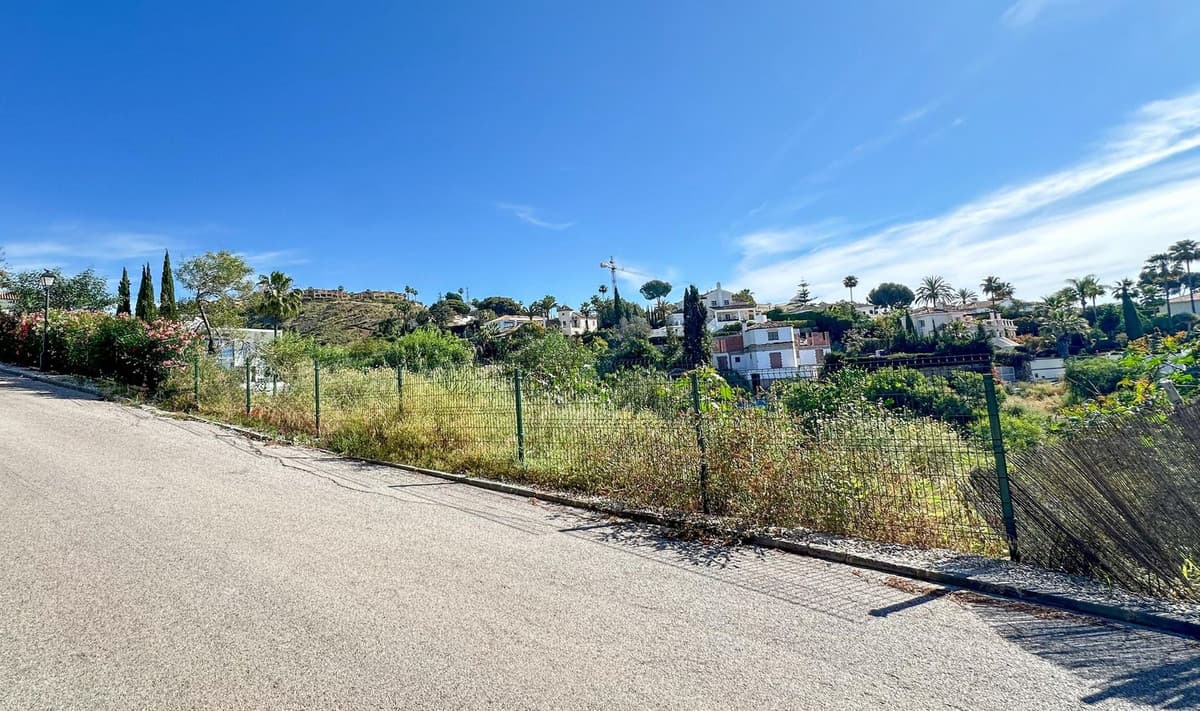 Residential Plot in El Paraiso — photo 4 of 9
