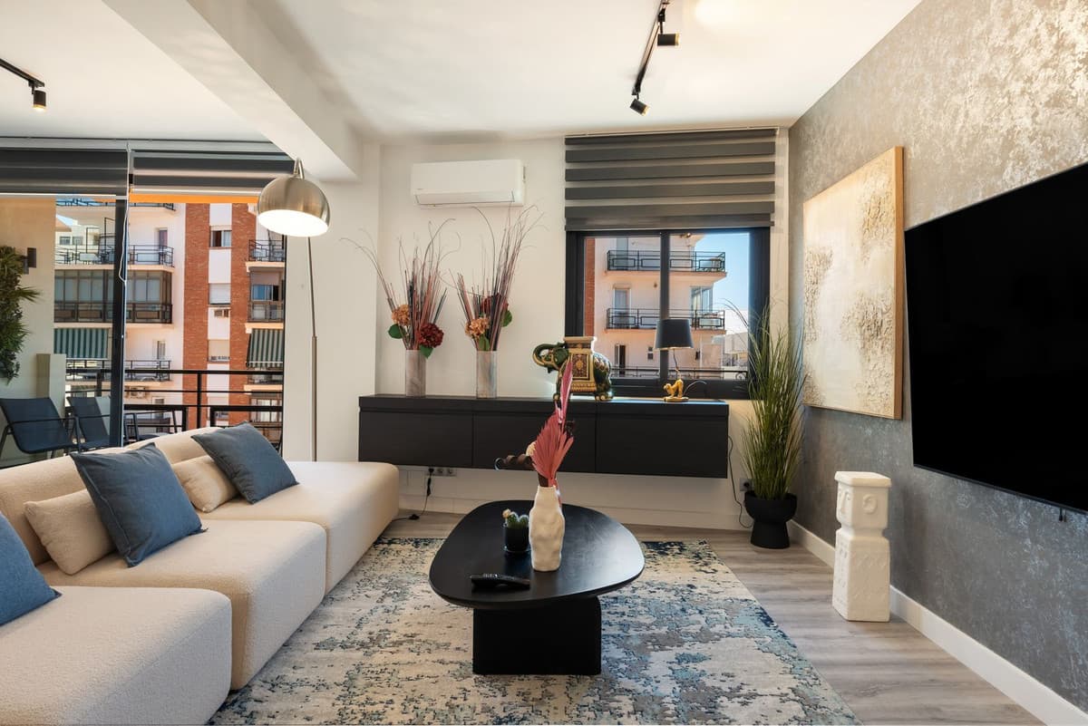 Middle Floor Apartment in Fuengirola — photo 3 of 10