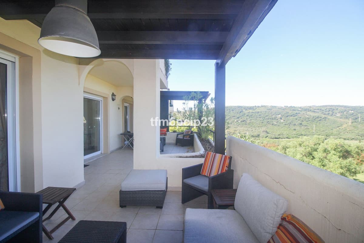Penthouse Duplex in San Roque Club — photo 1 of 10
