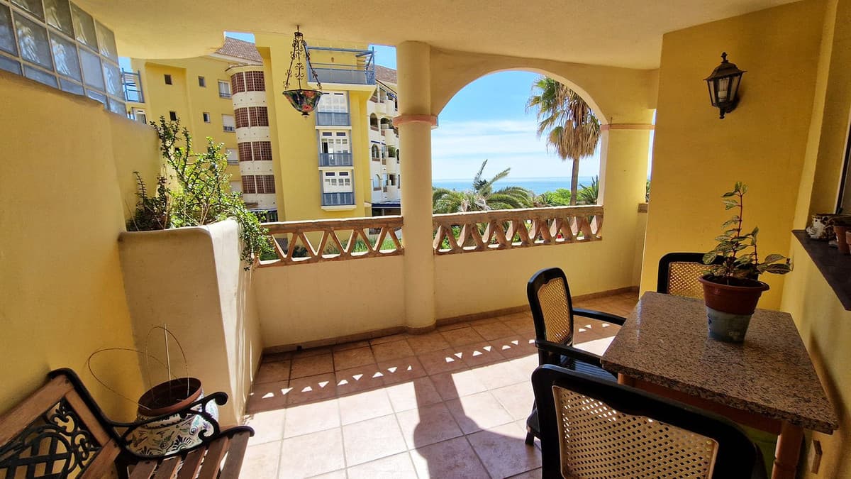 Middle Floor Apartment in Arroyo de la Miel — photo 1 of 10