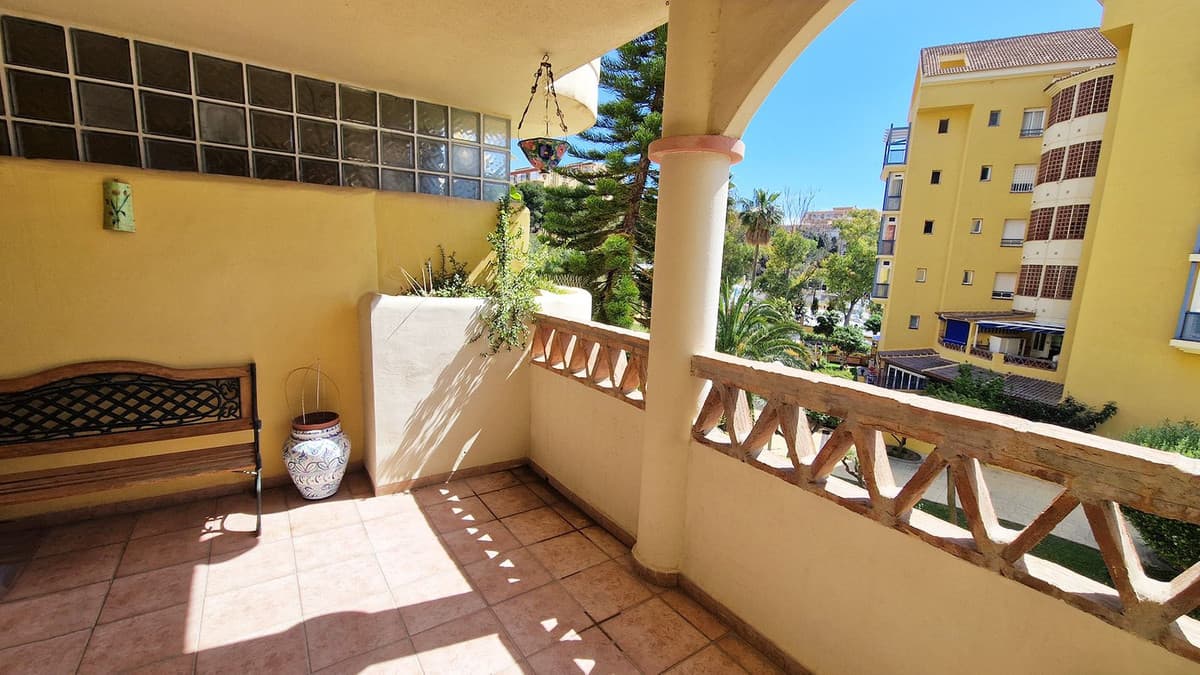 Middle Floor Apartment in Arroyo de la Miel — photo 2 of 10