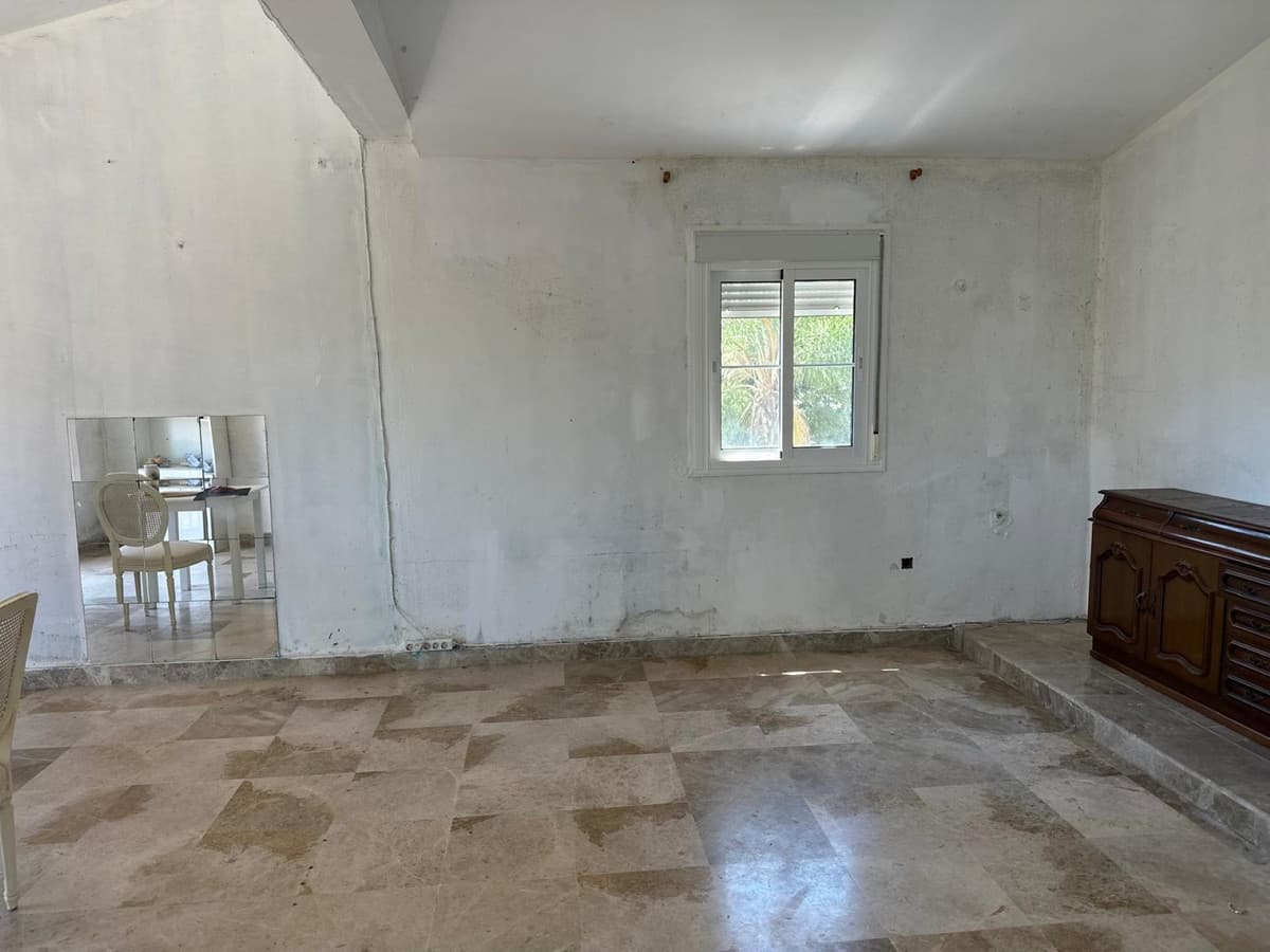Detached Villa in Nueva Andalucía — photo 6 of 10
