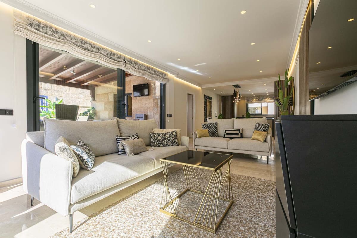 Penthouse in Marbella — photo 3 of 10
