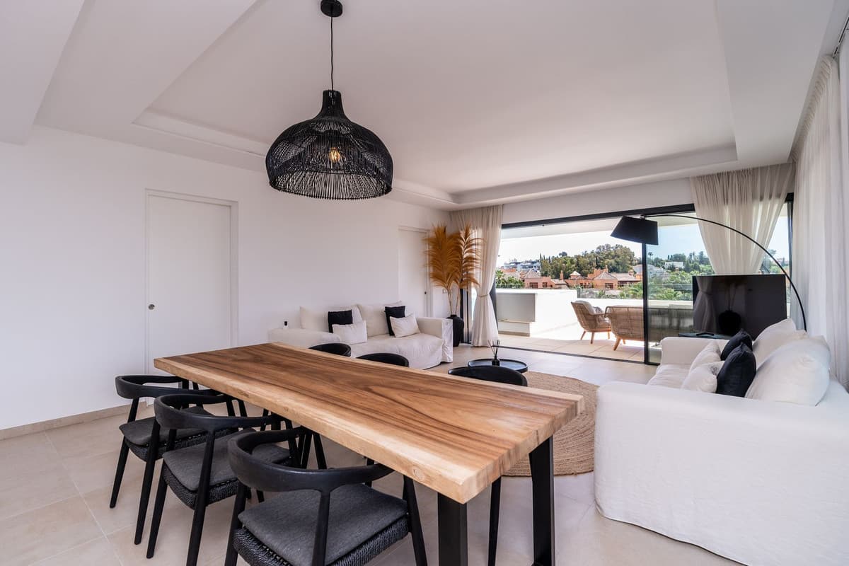 Middle Floor Apartment in Estepona — photo 6 of 10