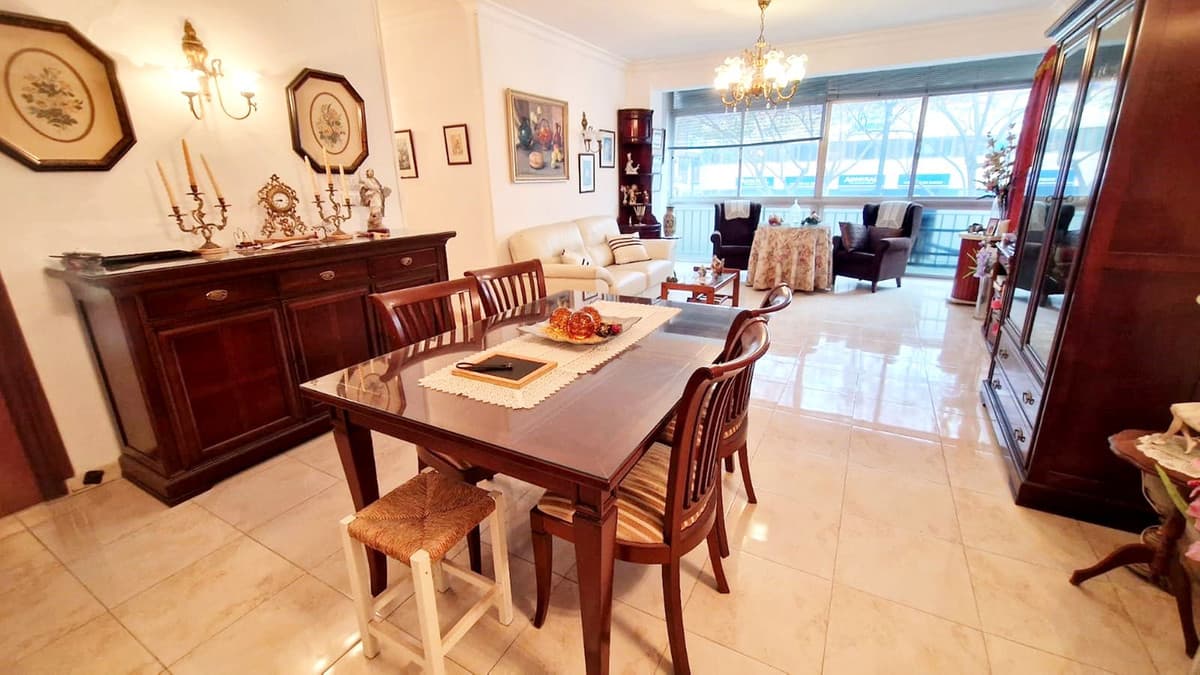 Middle Floor Apartment in Fuengirola — photo 2 of 10