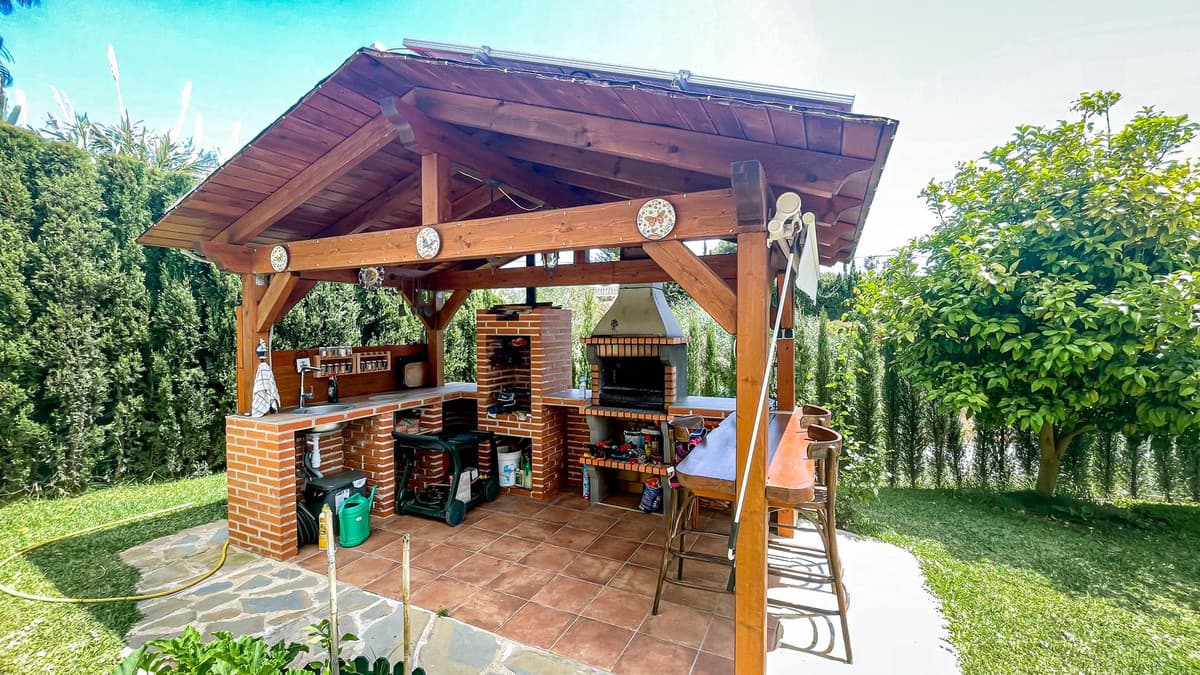 Detached Villa in El Rosario — photo 4 of 10