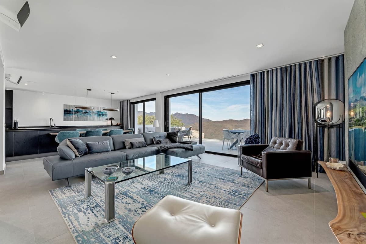 Semi-Detached House in Marbella — photo 7 of 10
