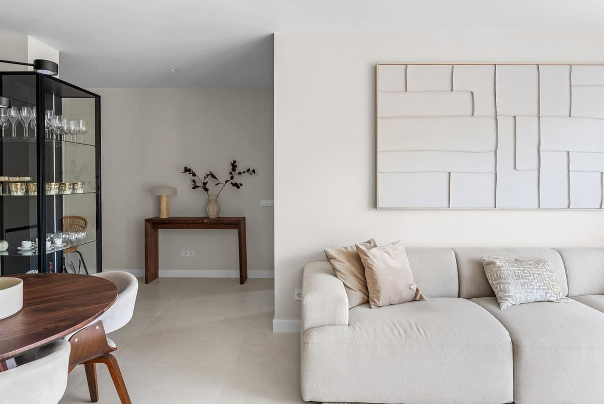 Middle Floor Apartment in Benahavís — photo 5 of 10