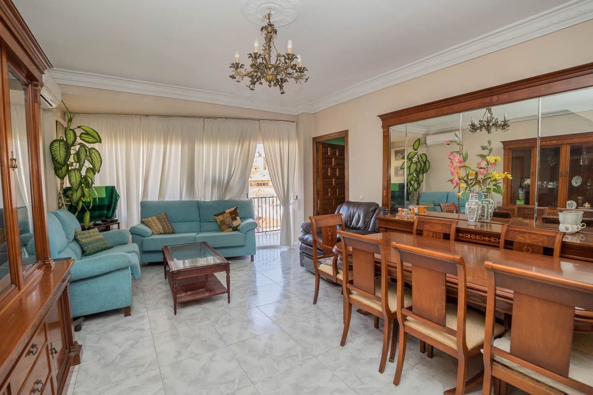 Top Floor Apartment in Fuengirola — photo 2 of 10