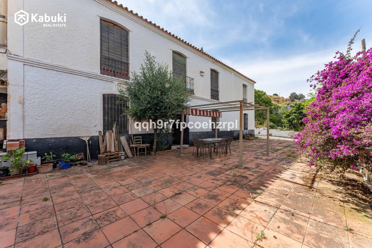 Cortijo in Campanillas — photo 2 of 10