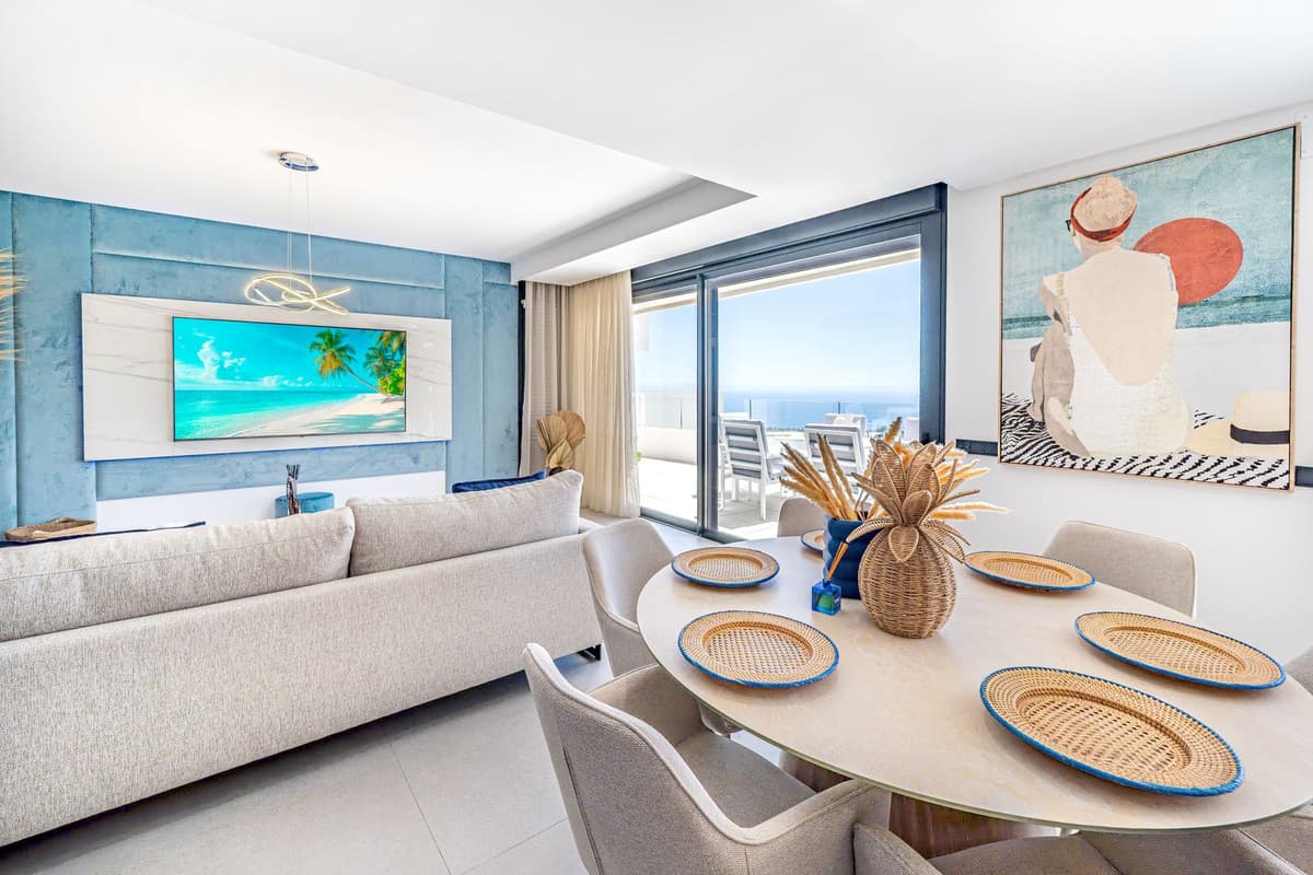 Penthouse Duplex in Altos de los Monteros — photo 9 of 10