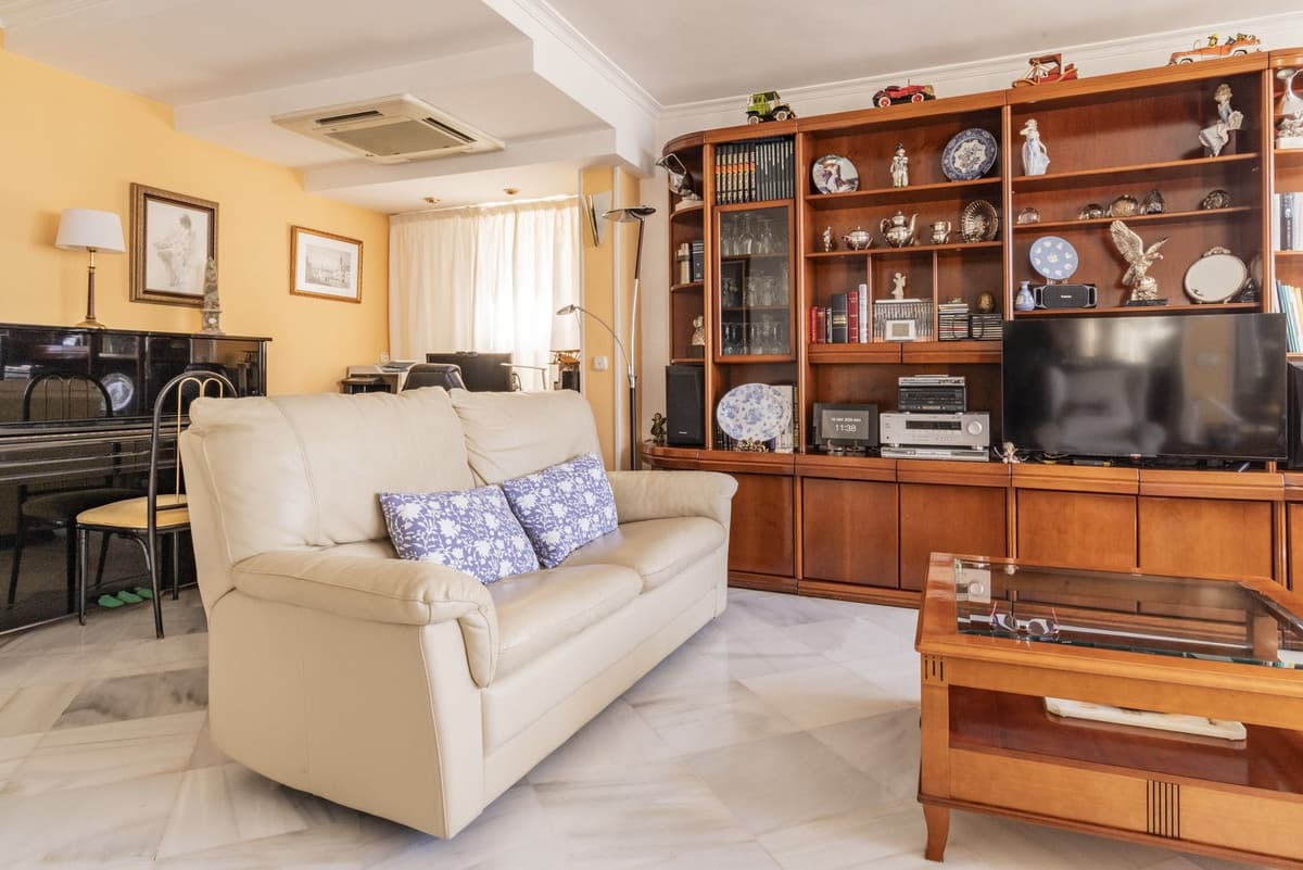 Middle Floor Apartment in Monte Sancha — photo 6 of 10