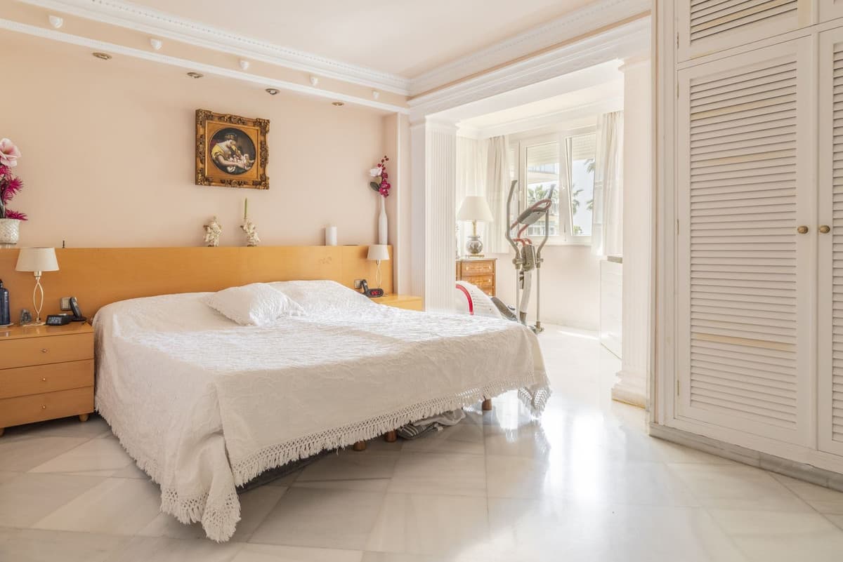 Middle Floor Apartment in Monte Sancha — photo 10 of 10