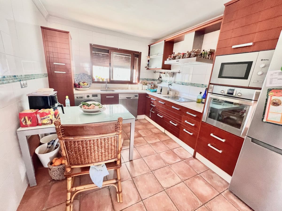 Detached Villa in Nueva Andalucía — photo 9 of 10