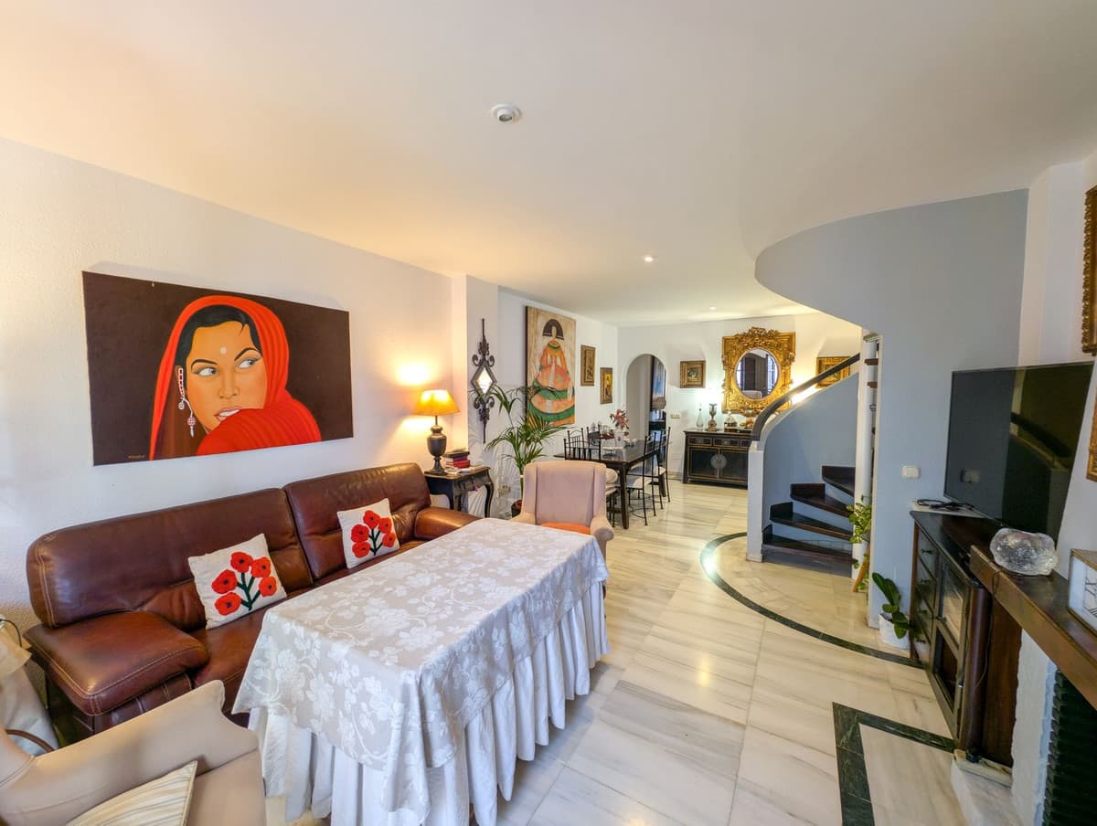 Penthouse Duplex in Marbella — photo 6 of 10