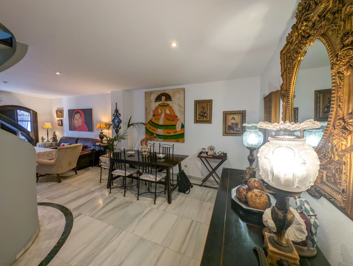 Penthouse Duplex in Marbella — photo 9 of 10