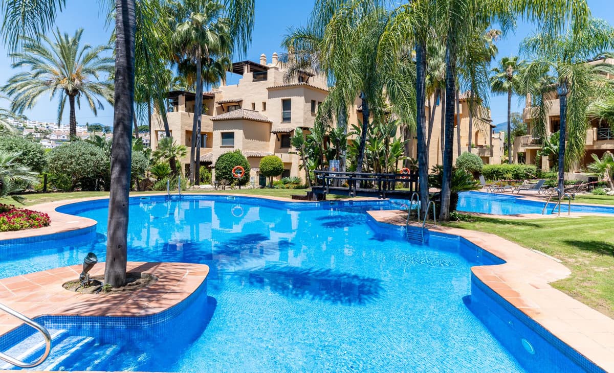 Penthouse Duplex in Atalaya — photo 4 of 10