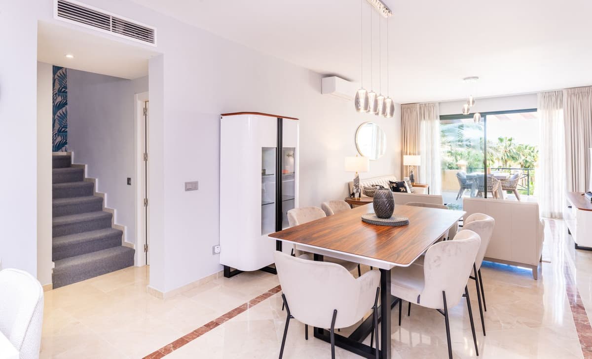 Penthouse Duplex in Atalaya — photo 5 of 10