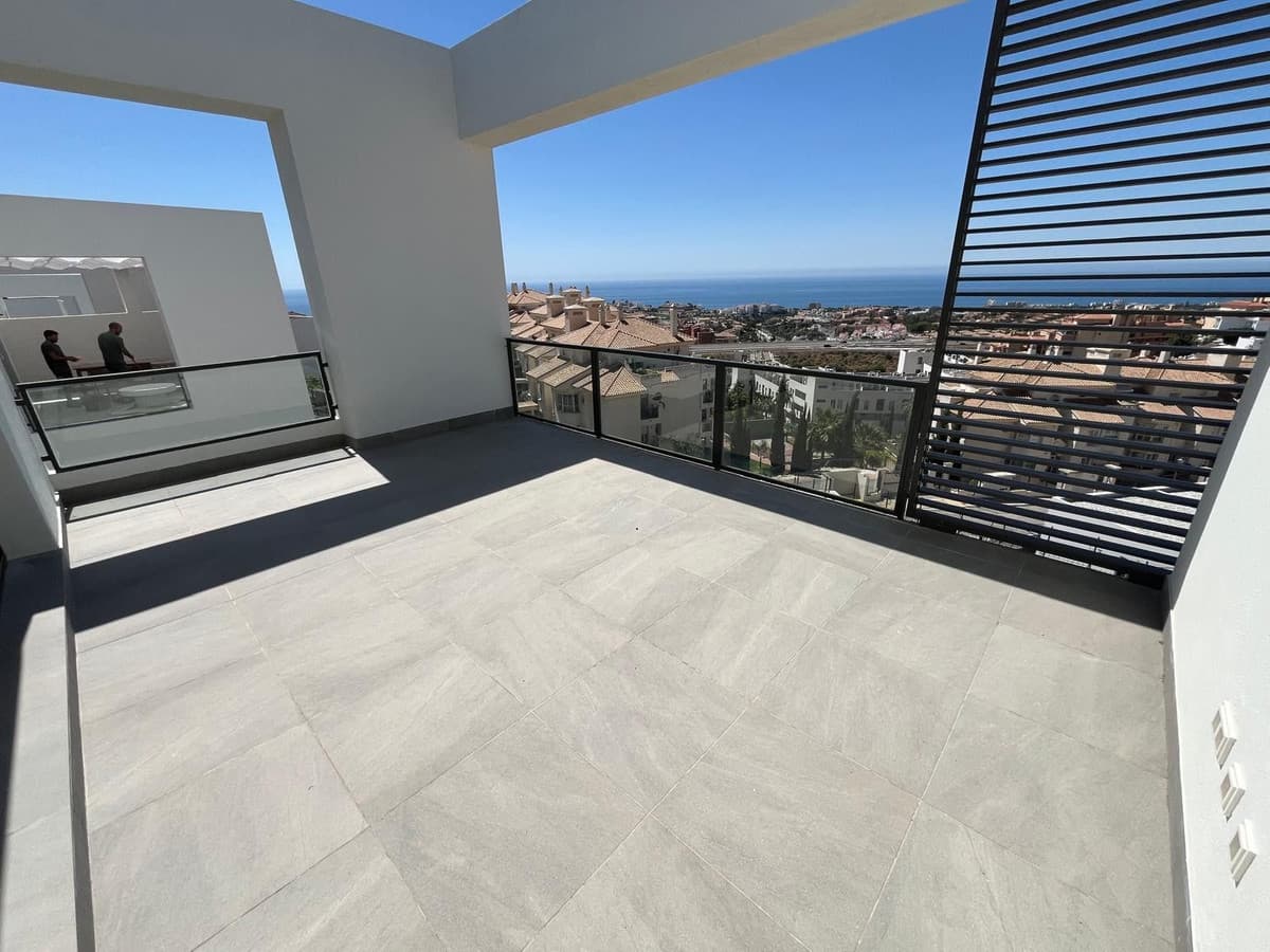 Semi-Detached House in Riviera del Sol — photo 3 of 10