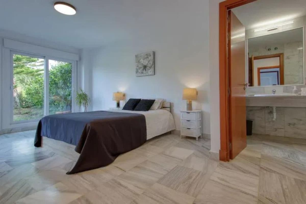 Detached Villa in Estepona — photo 10 of 10