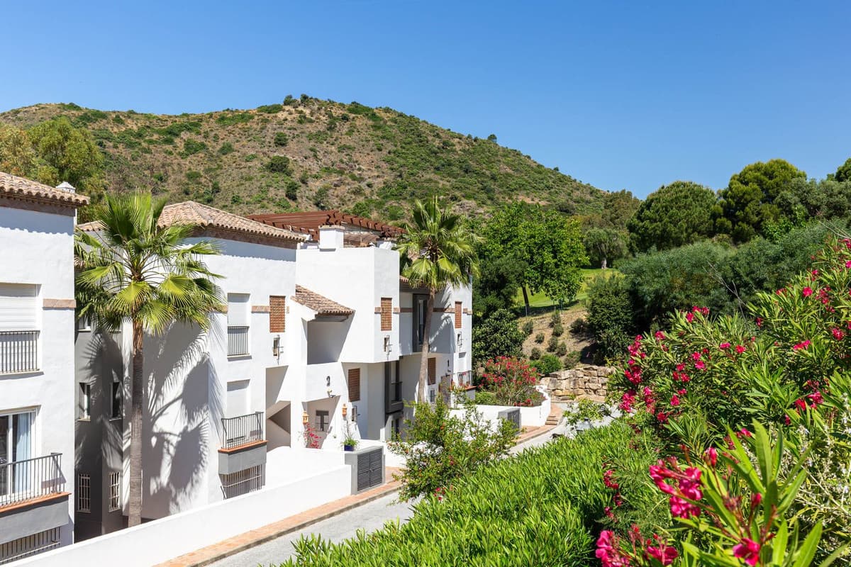 Penthouse in Benahavís — photo 4 of 10