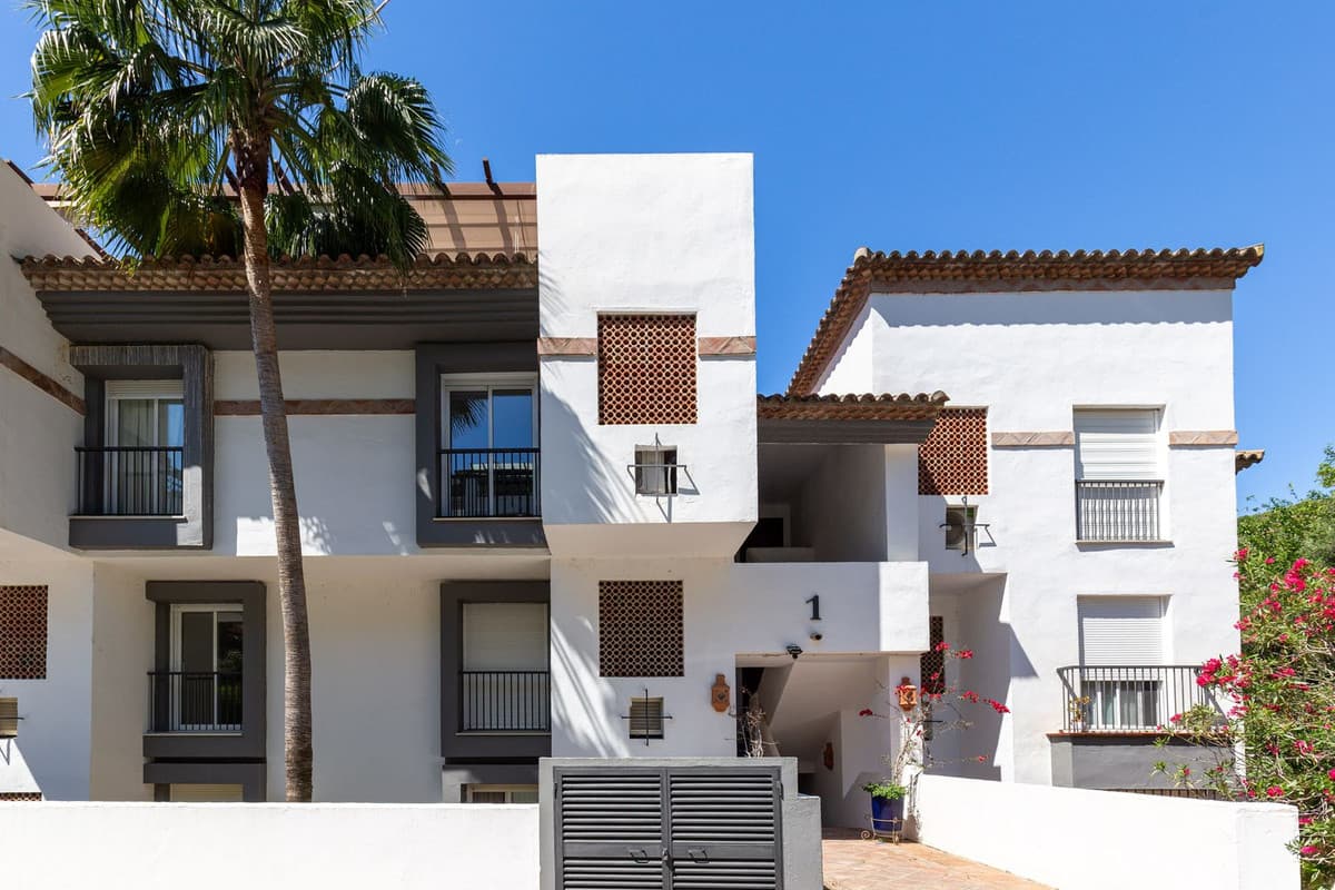 Penthouse in Benahavís — photo 5 of 10