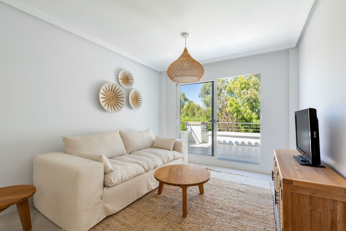 Penthouse in Benahavís — photo 9 of 10
