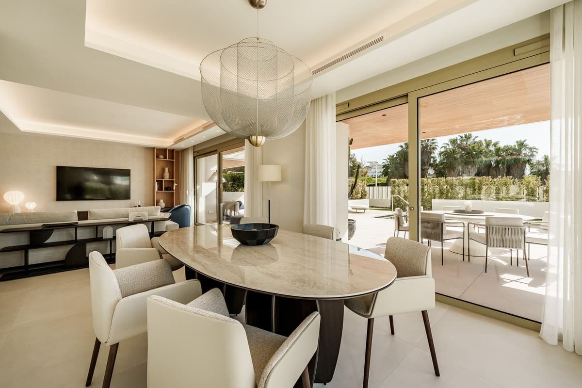 Ground Floor Apartment in The Golden Mile — photo 10 of 10
