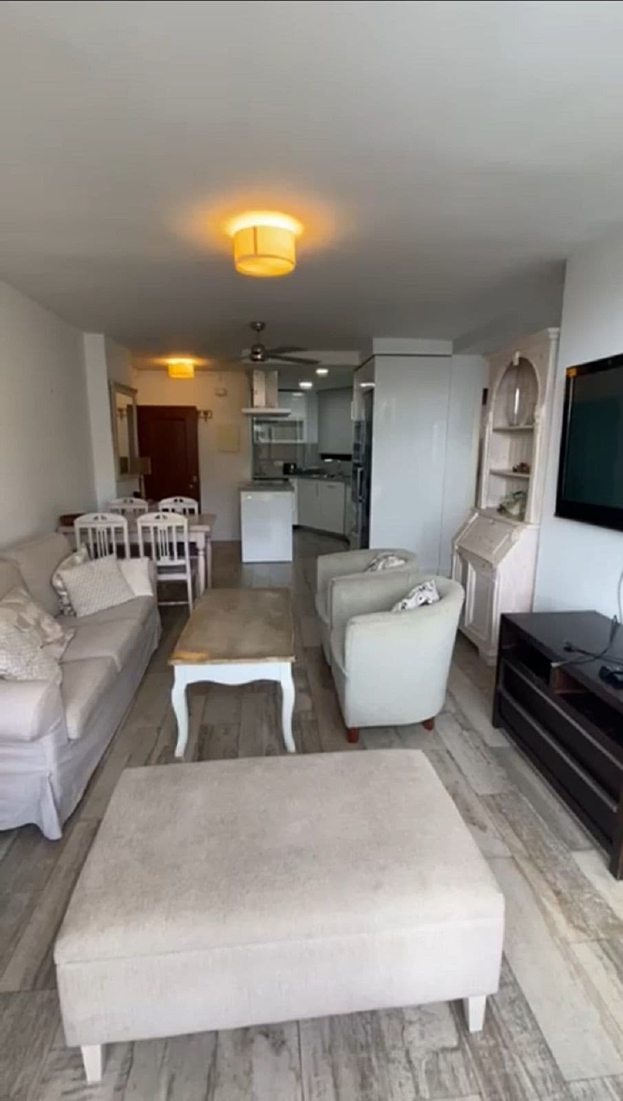 Middle Floor Apartment in Málaga Centro — photo 9 of 10