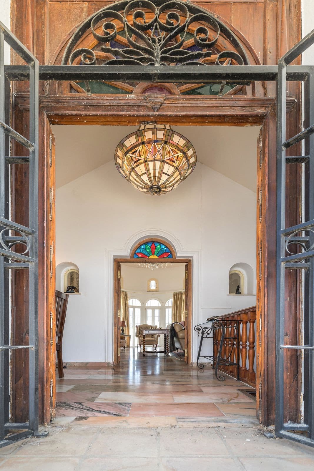 Detached Villa in Estepona — photo 2 of 10