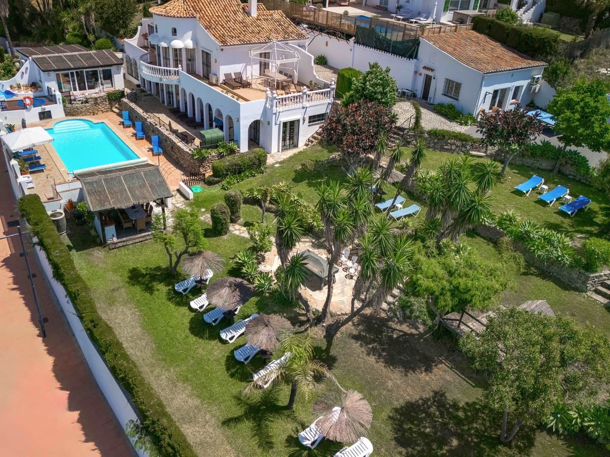 Detached Villa in Estepona — photo 9 of 10