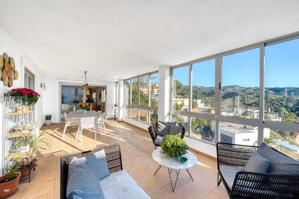 Detached Villa in Elviria — photo 5 of 10
