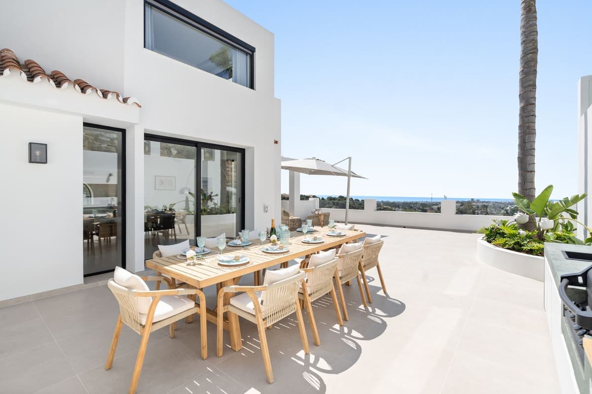 Detached Villa in Nueva Andalucía — photo 9 of 10