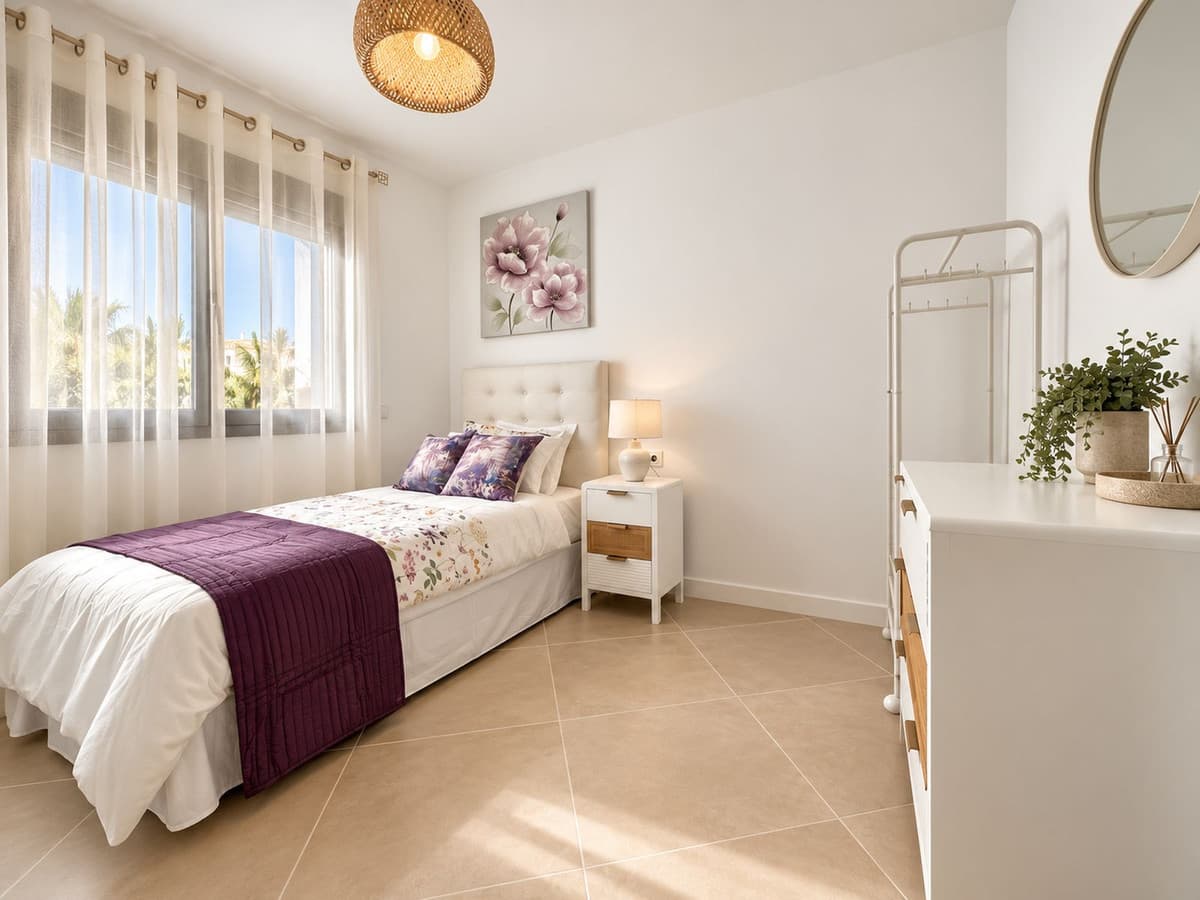 Townhouse in Estepona — photo 8 of 10
