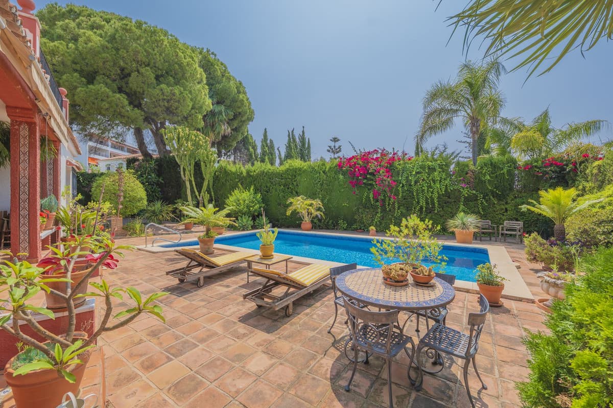 Detached Villa in Marbella — photo 5 of 10