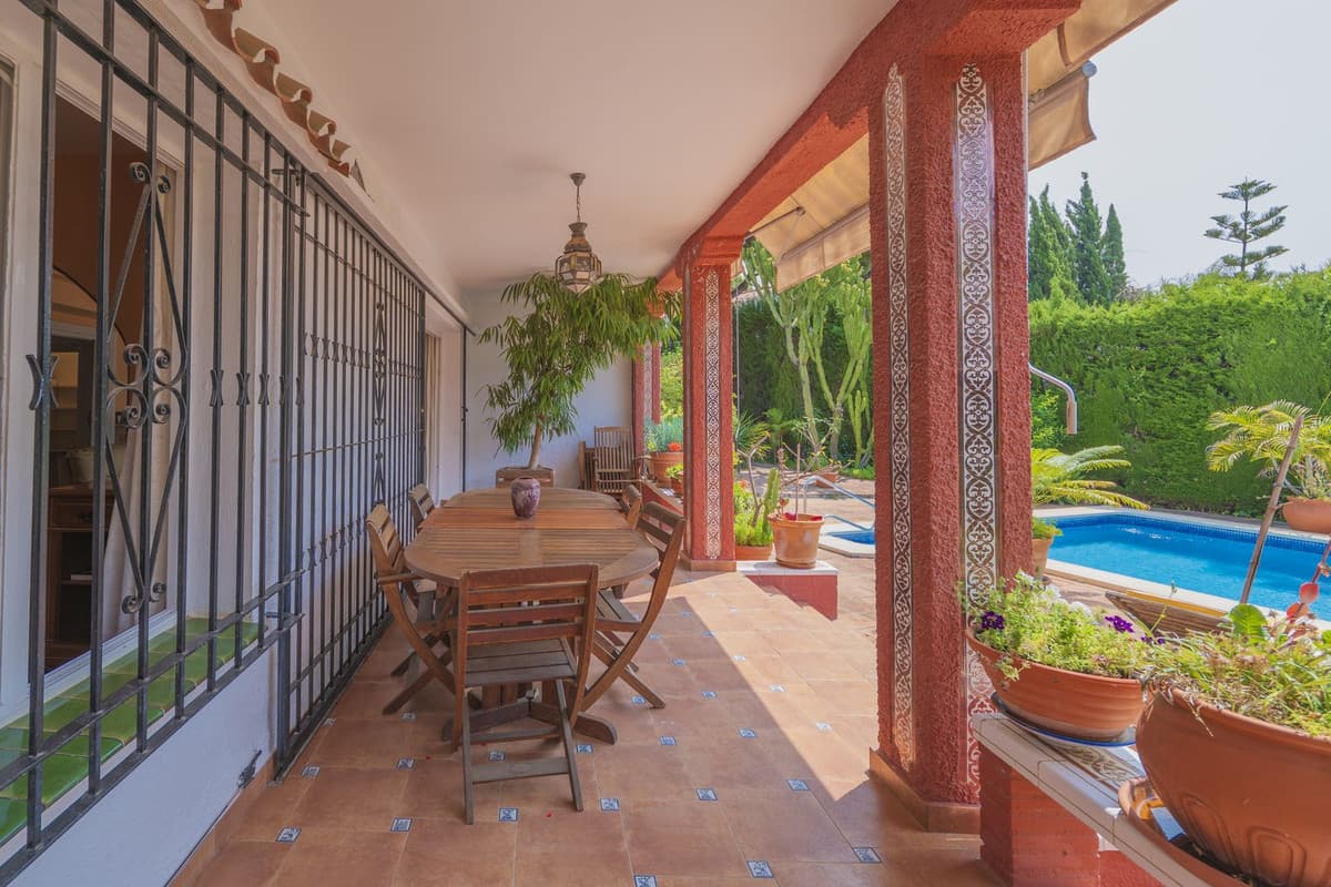 Detached Villa in Marbella — photo 8 of 10
