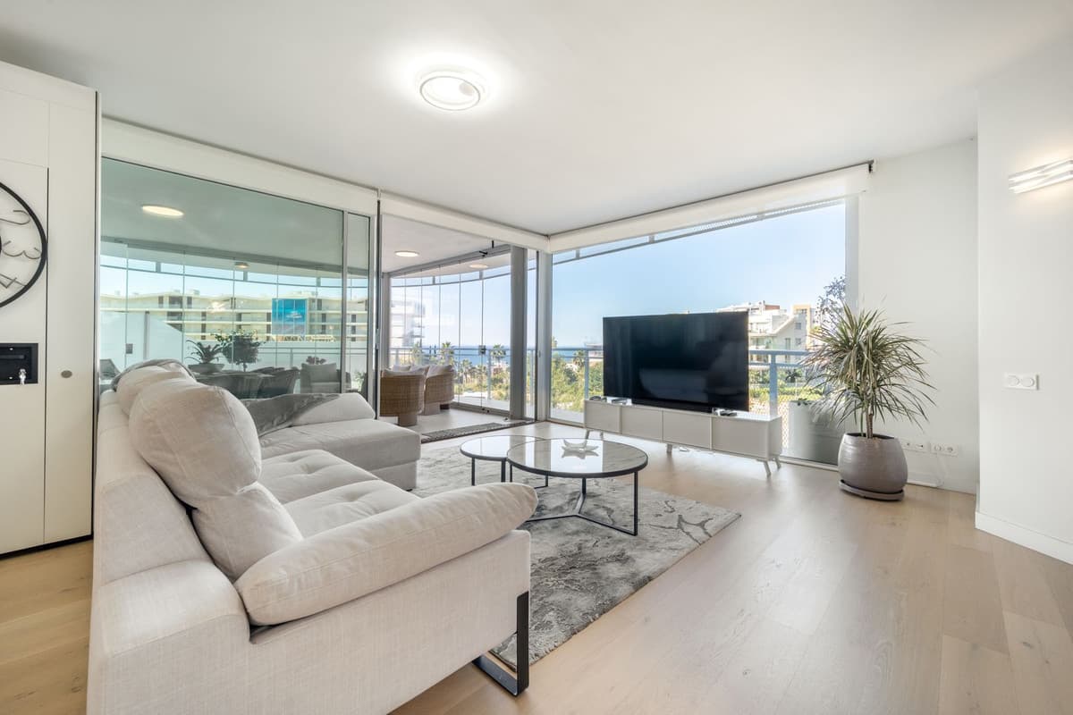 Middle Floor Apartment in Fuengirola — photo 1 of 10